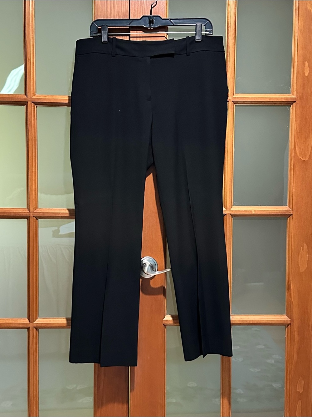 Ann Taylor Black Straight-Leg Dress Trousers. (Sz. 12P)